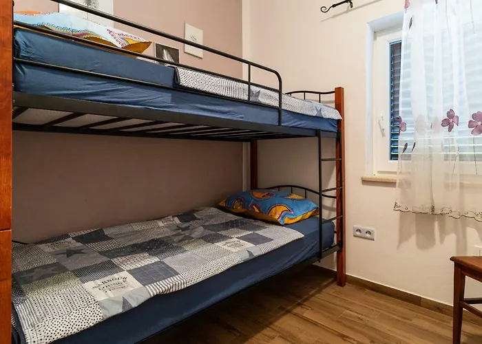 Three Bedroom Apartment H1 Rovinj